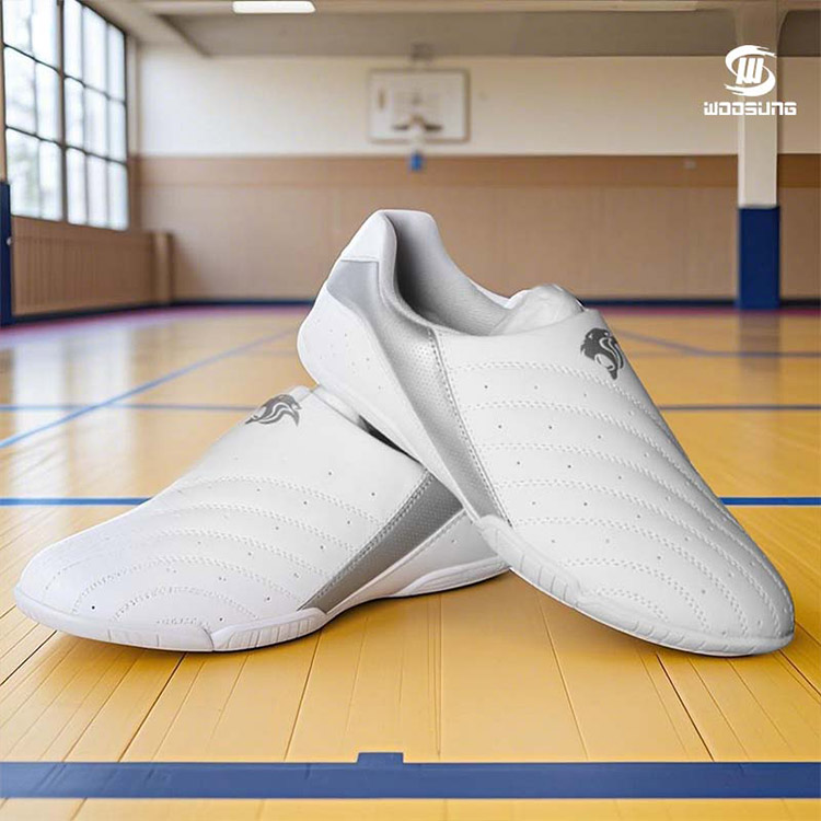 Λευκά παπούτσια Taekwondo